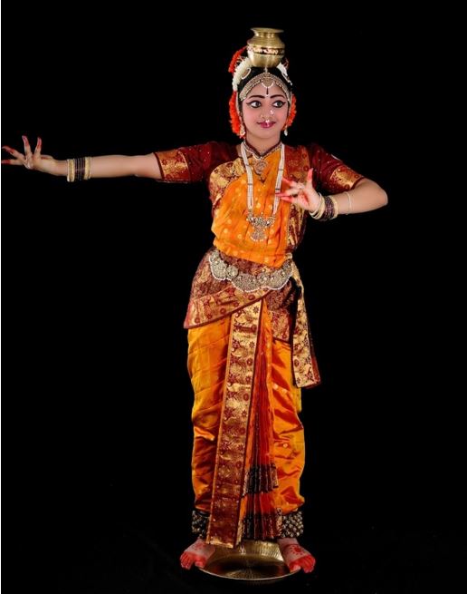 Народен танц Кучипуди на Индија